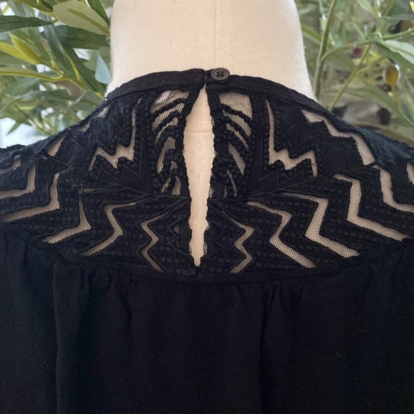 Aritzia "Wilfred" Sleeveless Top - Picture 3 of 5